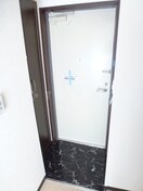 玄関 サンロイヤル大阪城北