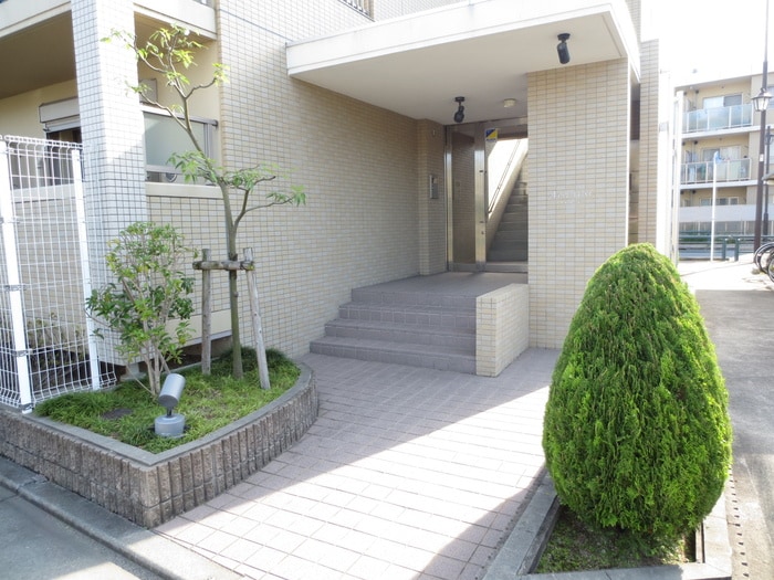 エントランス部分 アプロ－ズ