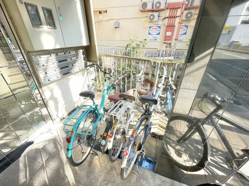駐輪場 フォレストインサイド１
