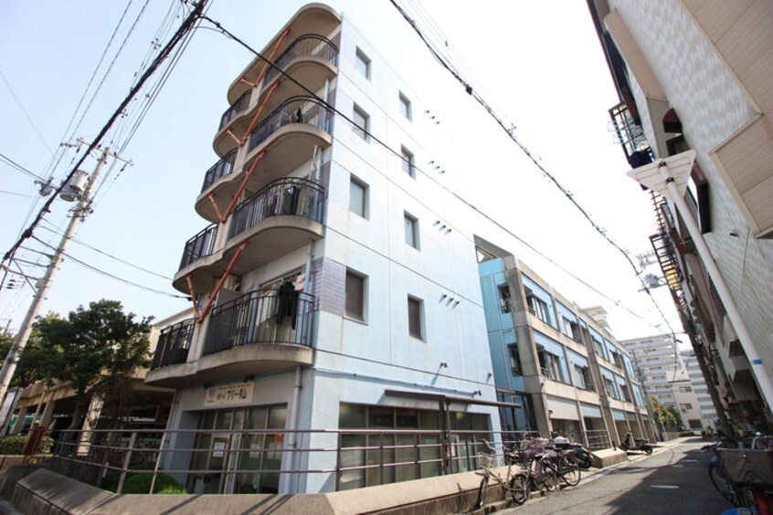 エントランス部分 パルデメ－ル