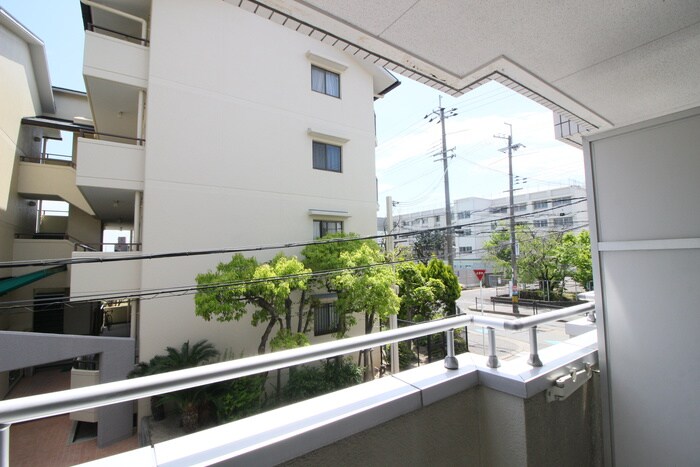 室内からの展望 嶋津ハイツ