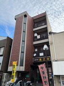 ラトゥ－ル清水の外観