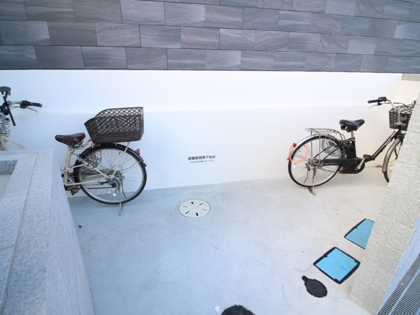 駐輪場 アクシア伊丹中央