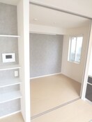 居室 アムール姫島