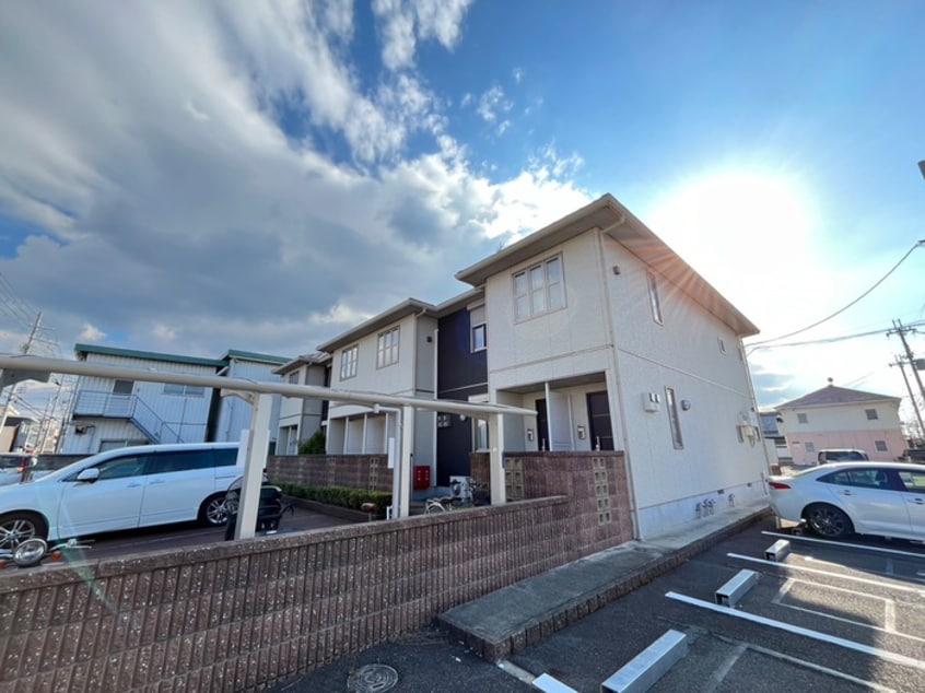 外観写真 ホワイトハウスⅡ