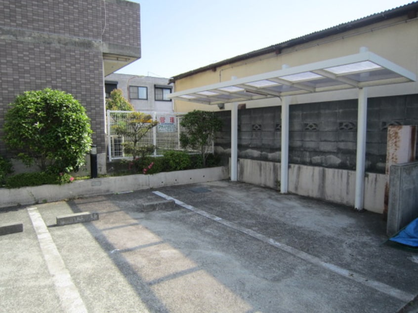 駐輪場 アミスタ－宝塚