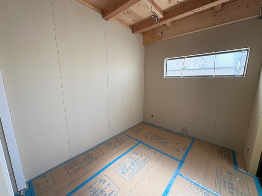 内観写真 仮)ﾌﾟﾚｻﾝｽｸﾚｰｼﾞｭ喜里川町 South