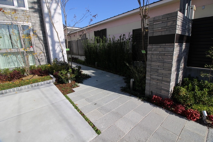 エントランス部分 ヴェルグランデ中桜塚