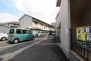 駐車場 エッセンシャルハウスエビ