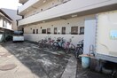 駐車場 エッセンシャルハウスエビ