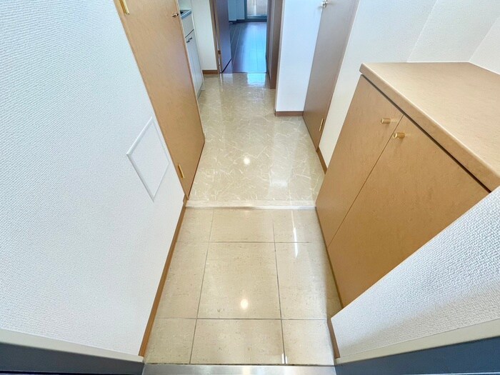 玄関 STATION　COURT　NORTH