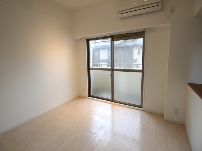 居室 ﾜｺｰﾚﾌﾟﾗﾃｨｰｸ神戸深江駅前