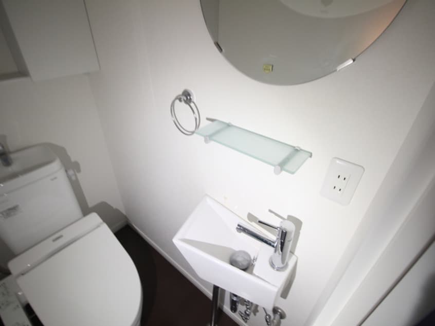 洗面 ﾜｺｰﾚﾌﾟﾗﾃｨｰｸ神戸深江駅前