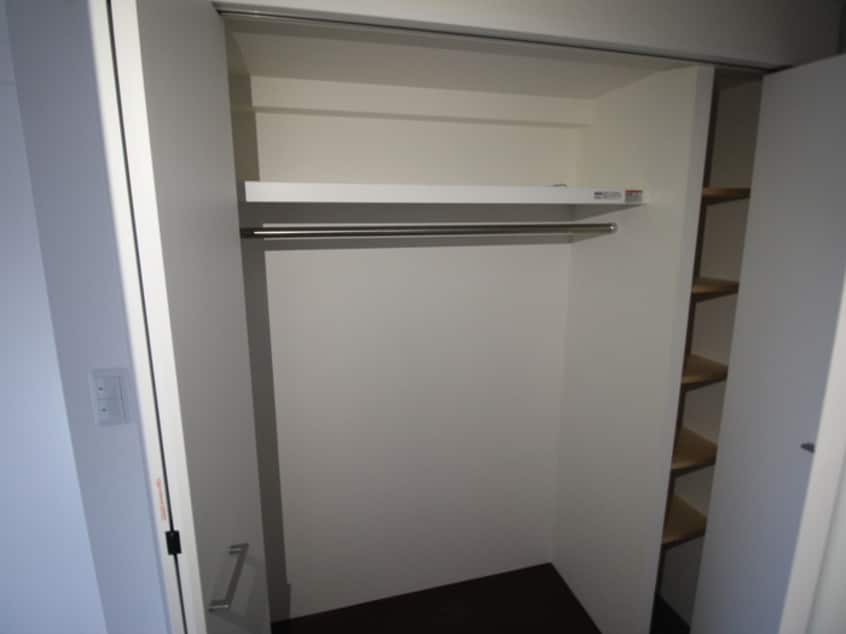 収納 ﾜｺｰﾚﾌﾟﾗﾃｨｰｸ神戸深江駅前