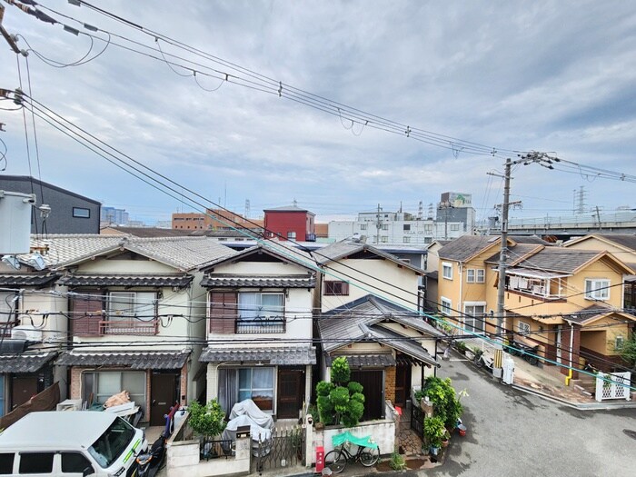 室内からの展望 プレアール南亀井Ⅱ