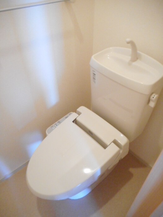 トイレ ボナ－ル・ディアコ－ト