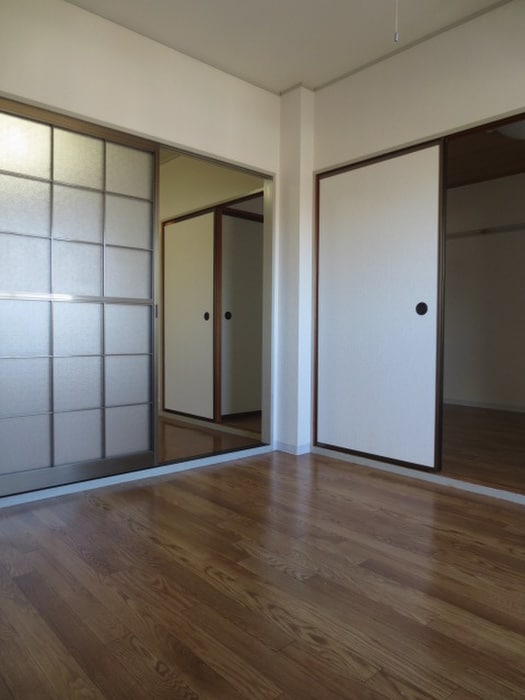 居室 ハイツニシカワ