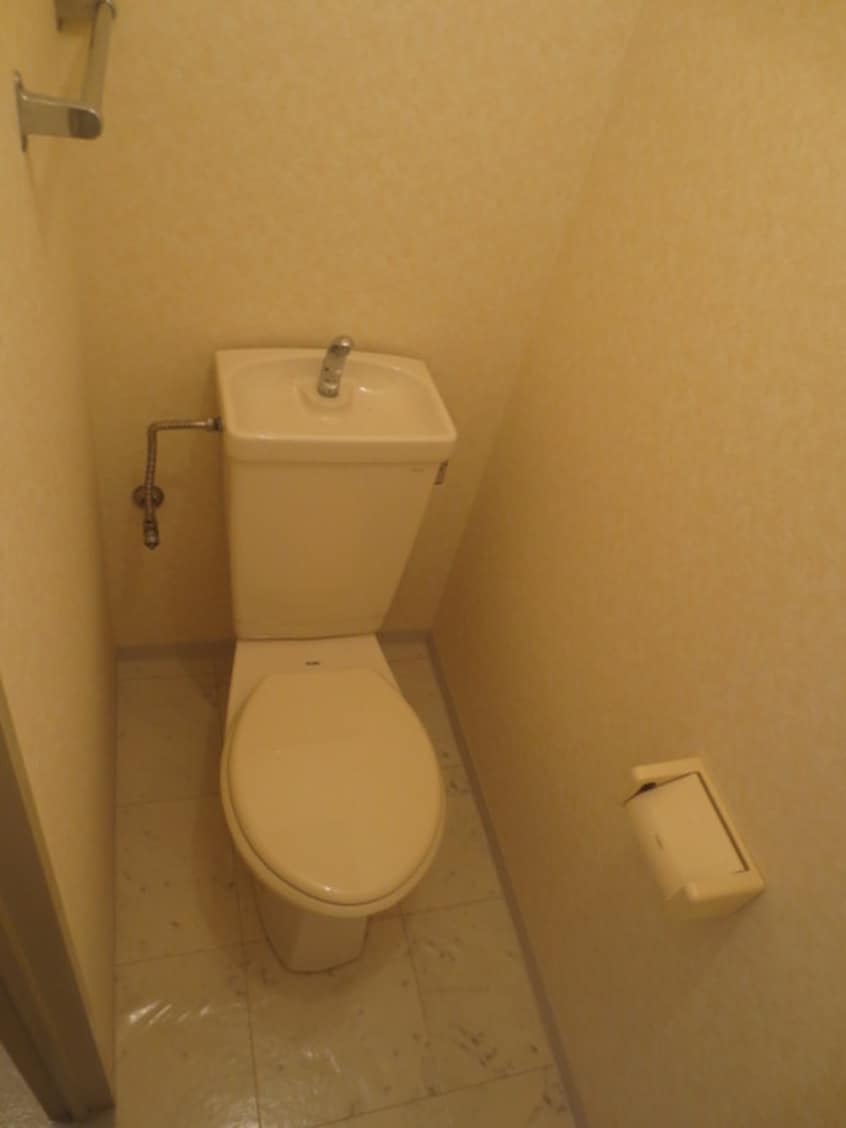 トイレ ハイツニシカワ