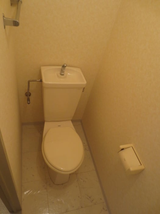 トイレ ハイツニシカワ