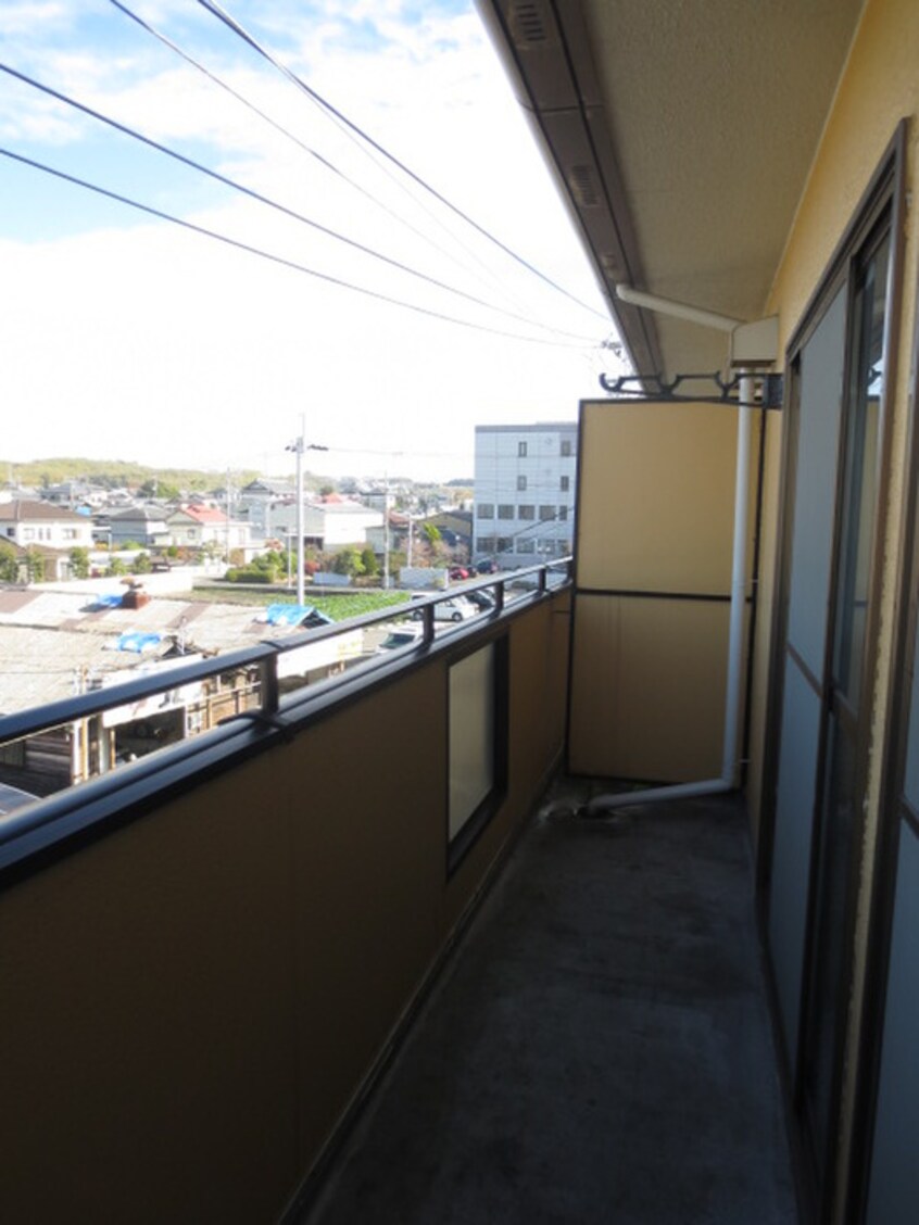 ベランダ・バルコニー ハイツニシカワ