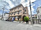 フリーディオ寝屋川の外観