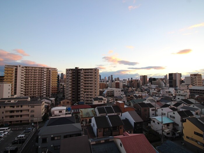 室内からの展望 ライジングメゾン新大阪SOUTH