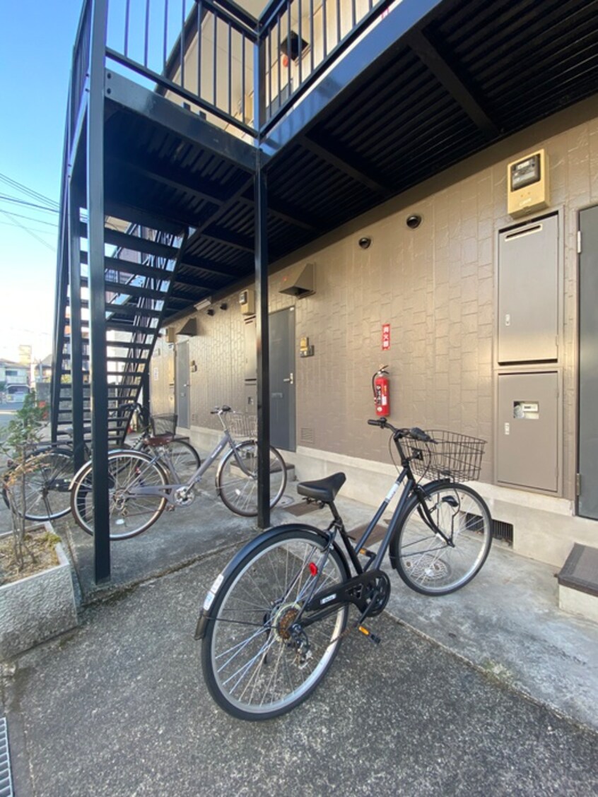 エントランス部分 リブレ常盤