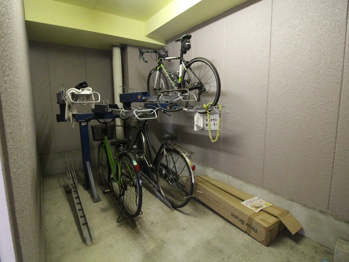 駐輪場 ヴェルディ神戸