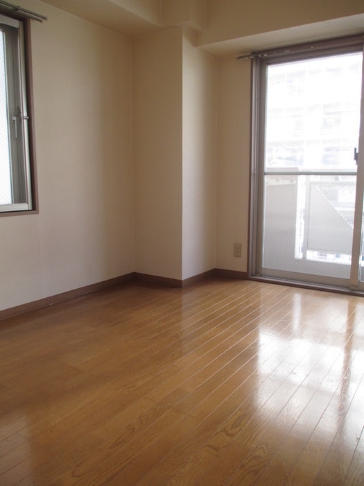 居室 ヴェルディ神戸