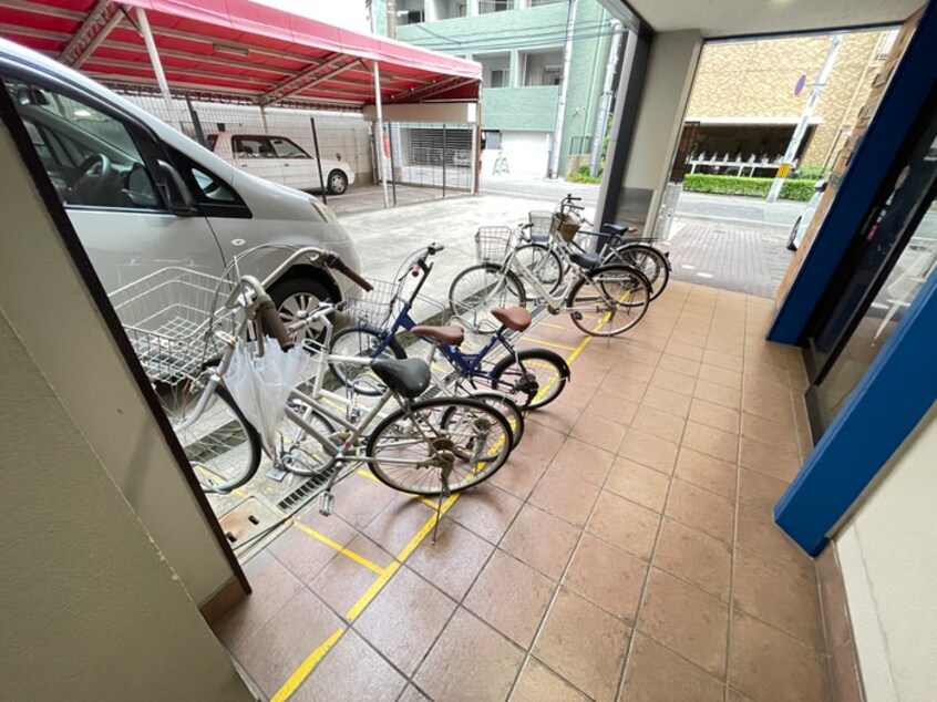 駐輪場 シンプルライフ元町