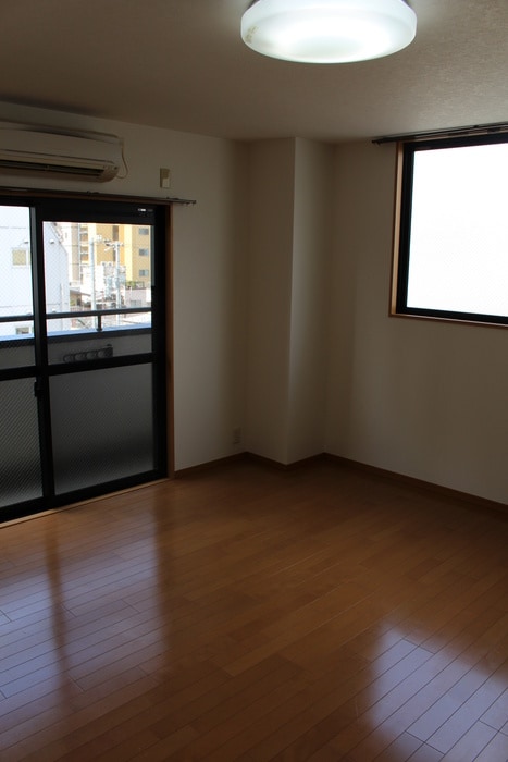 居室 シンプルライフ元町