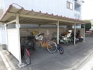 駐輪場 ヴィラ西野