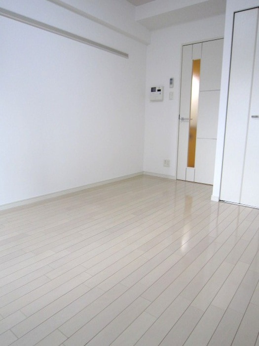 居室 ﾌﾟﾚｻﾝｽ京都三条大橋雅殿(５０３)