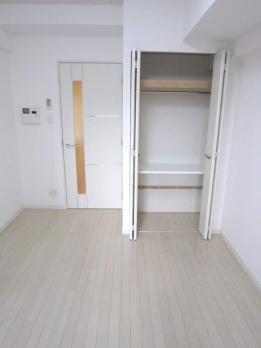 収納 ﾌﾟﾚｻﾝｽ京都三条大橋雅殿(５０３)