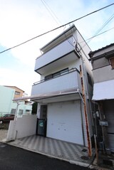 まるはちマンション