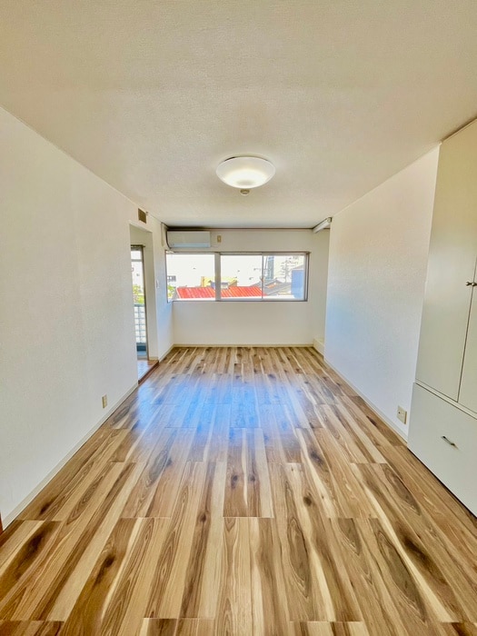 居室 シルクルーム７番館