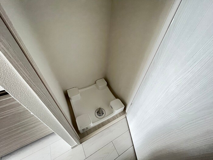 洗濯機置場 アドバンス神戸セラフィム(803)