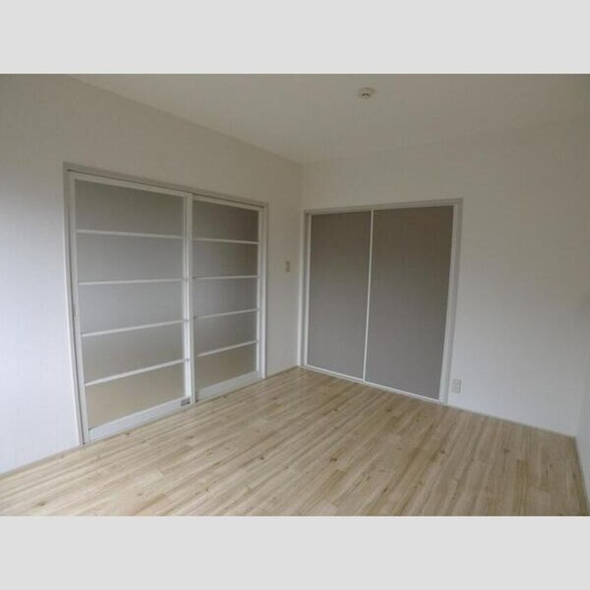 居室 ディアス加友