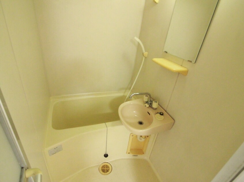 バス／シャワールーム等 ロイヤルレジデンス春田ＮＯ．３