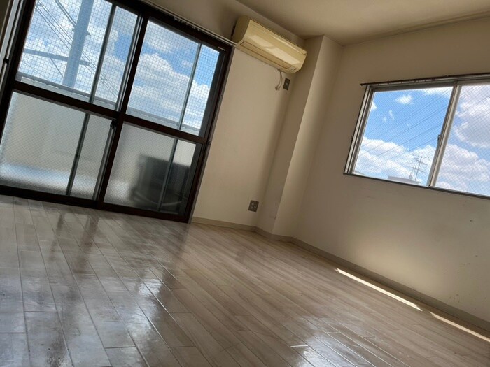 居室 ロイヤルレジデンス春田ＮＯ．３