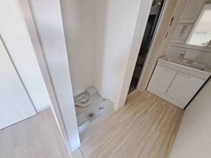 洗濯機置場 KTIレジデンス西新町