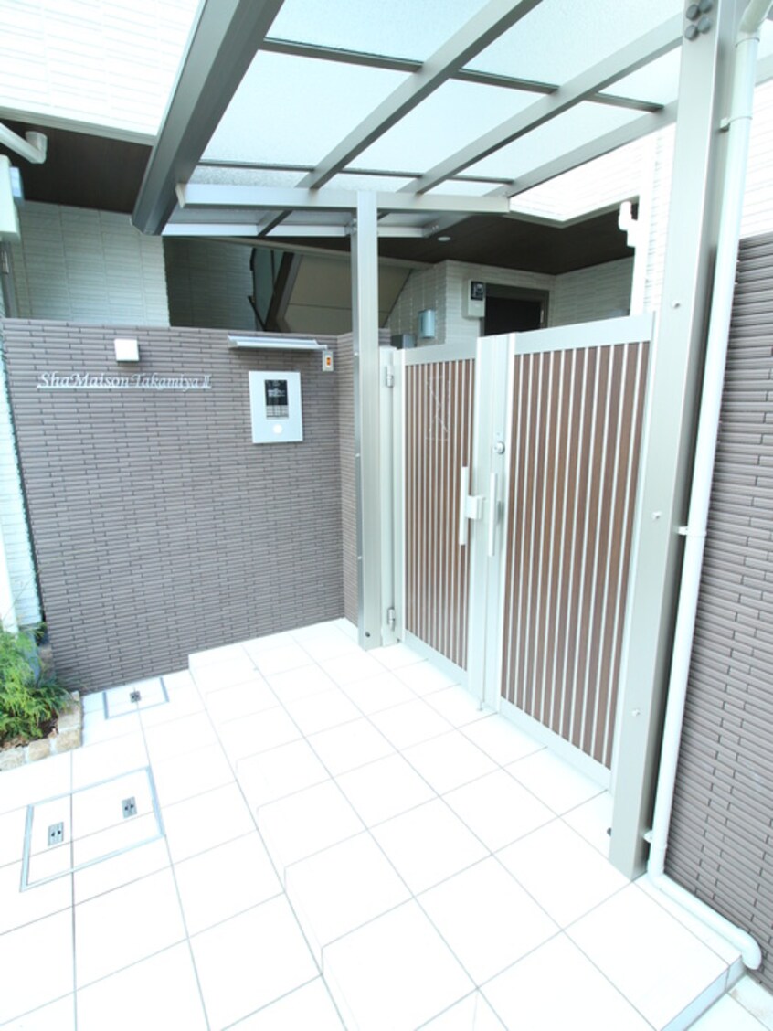 エントランス部分 シャーメゾン高宮Ⅱ