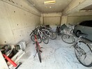 駐輪場 メゾン土井