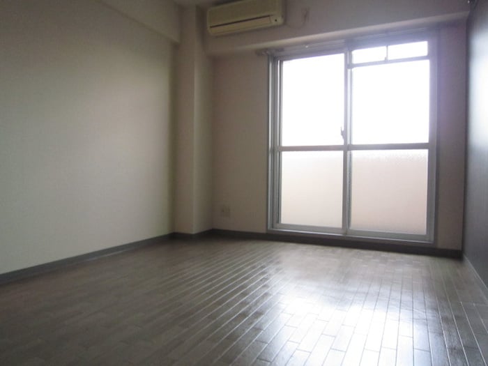 居室 シャンブル学園町