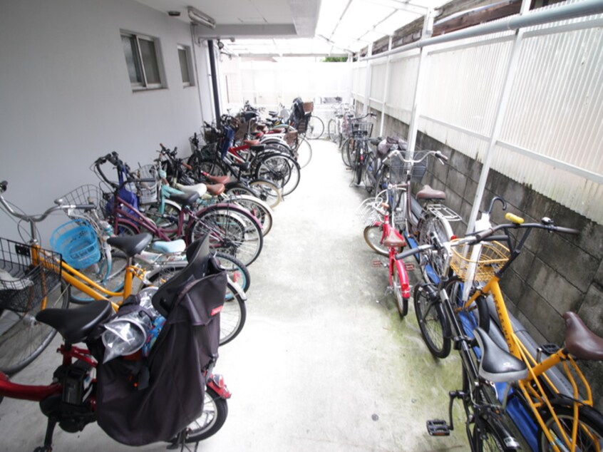 駐輪場 グランドハイツドリ－ム