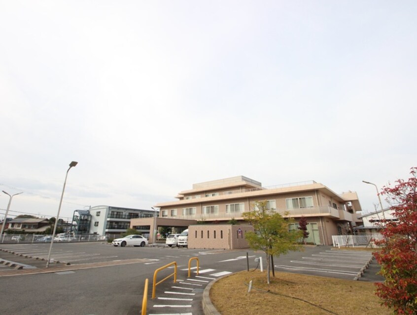 和田病院(病院)まで260m プロニティ－ヴィラＡ棟