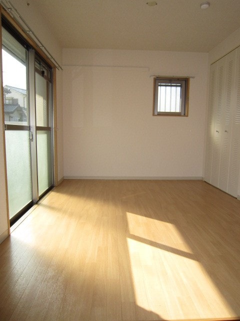 居室 フローラル宝塚