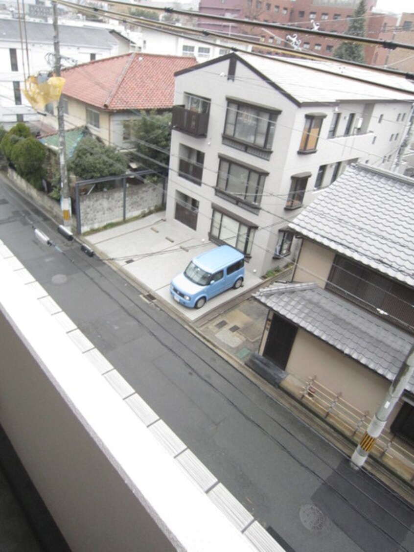 室内からの展望 プレサンス京大前（４０３）