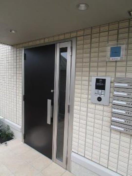 エントランス部分 ベルフェリシア