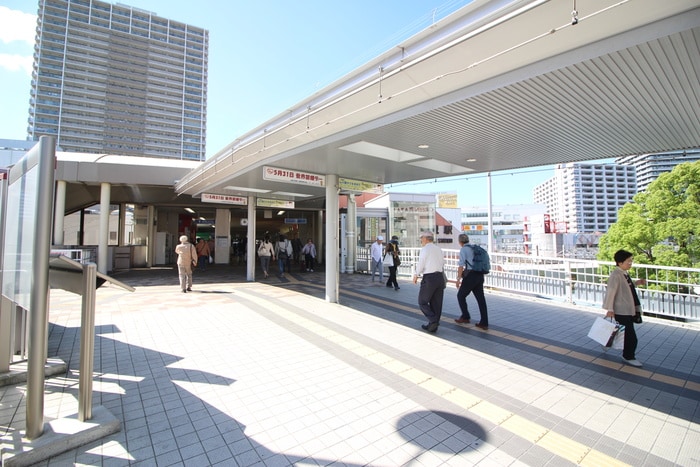 JR高槻駅(公園)まで250m Adagio